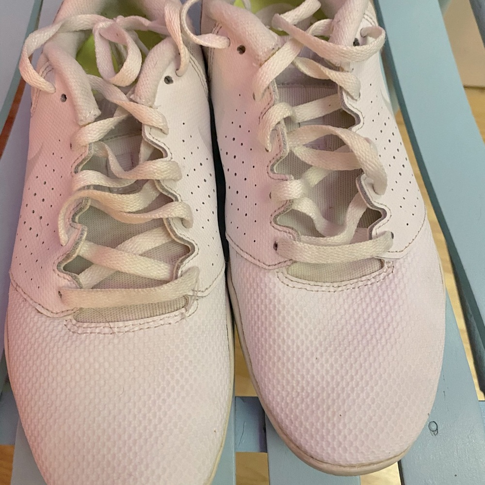 Cheer Shoes